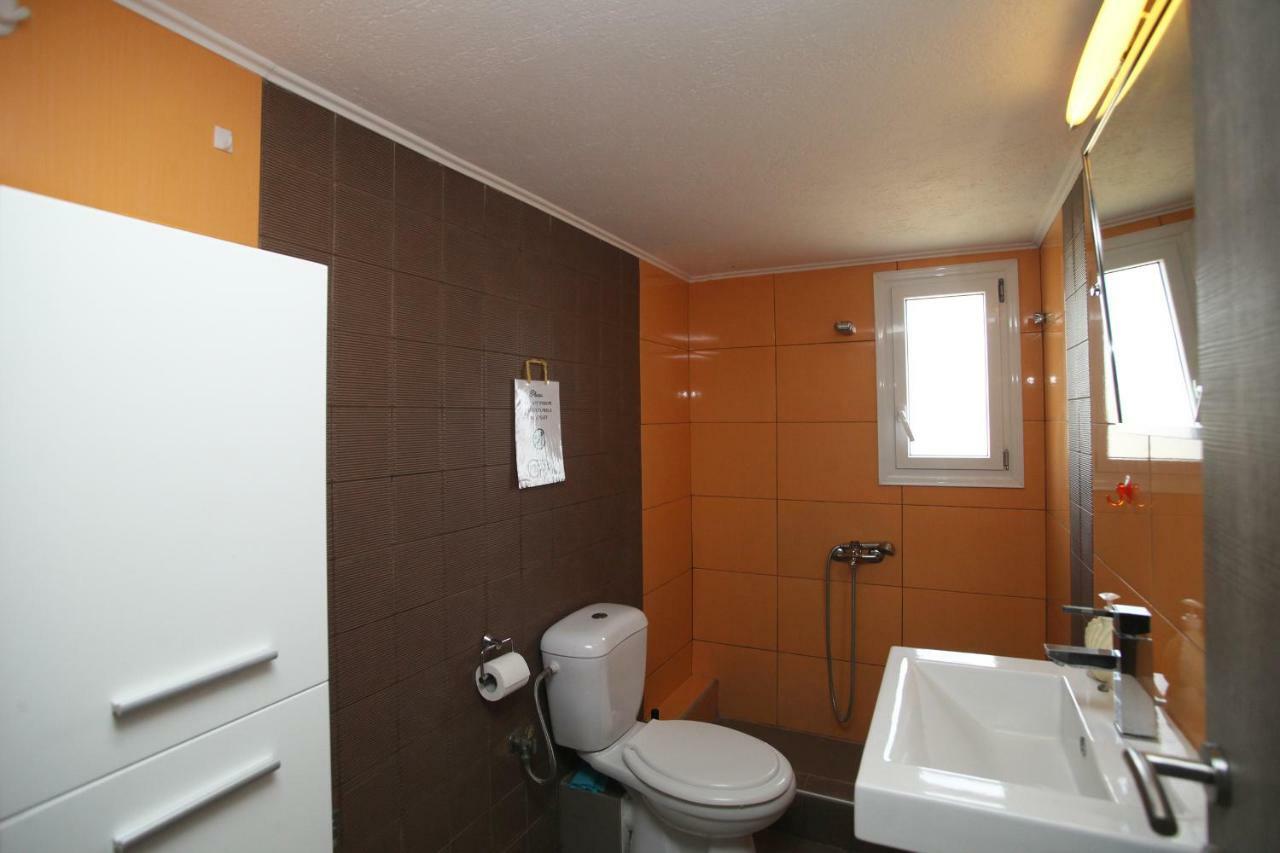 See To Sea Apartments Paralia Dionysiou Exterior photo